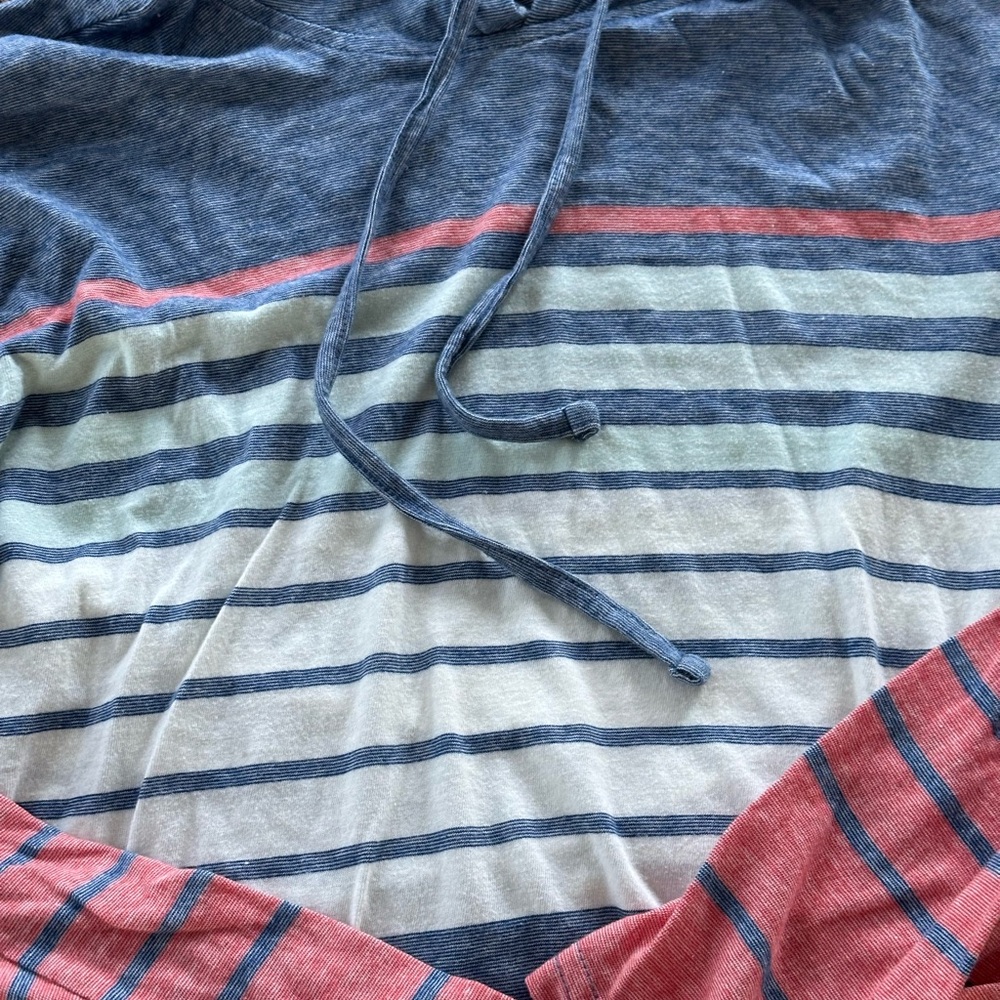 American Rag Pullover - Picture 2 of 5